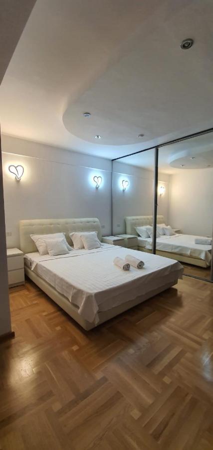 Grand Central Accomodation Doamnei2 Букурещ Екстериор снимка